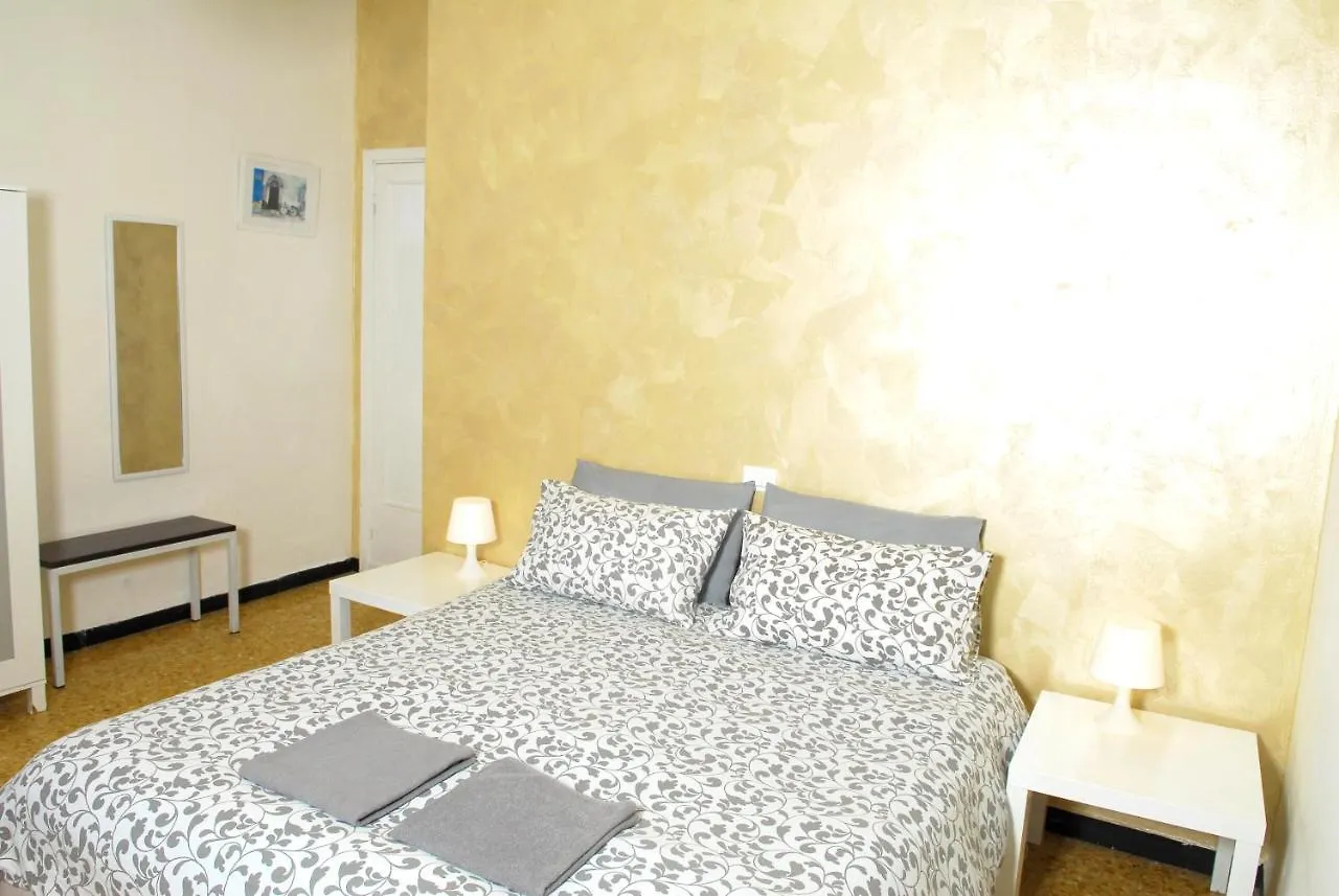 ** 게스트하우스 La Pergola Private Parking 호텔 베차노리구레 이탈리아
