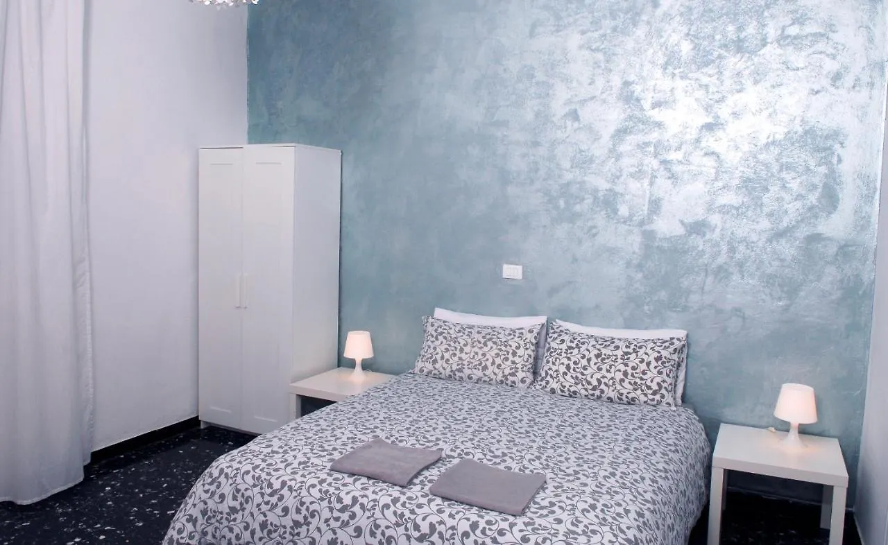Hotel La Pergola Private Parking Vezzano Ligure 2*,  Italien
