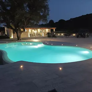 Pranos Hotel